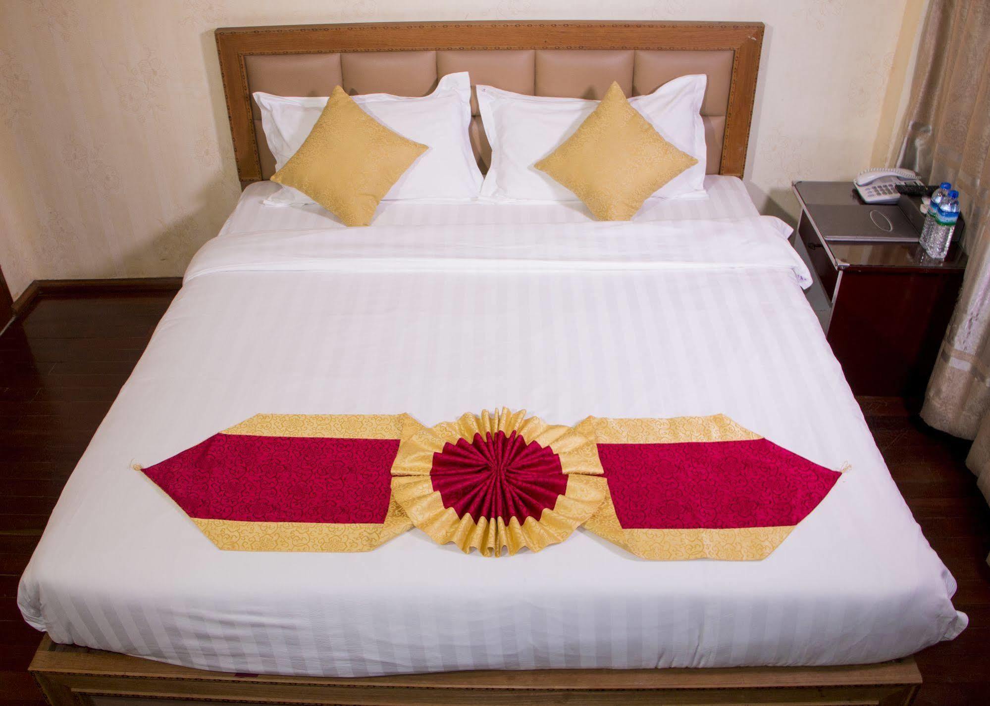 Golden City Light Hotel Mandalay Eksteriør billede
