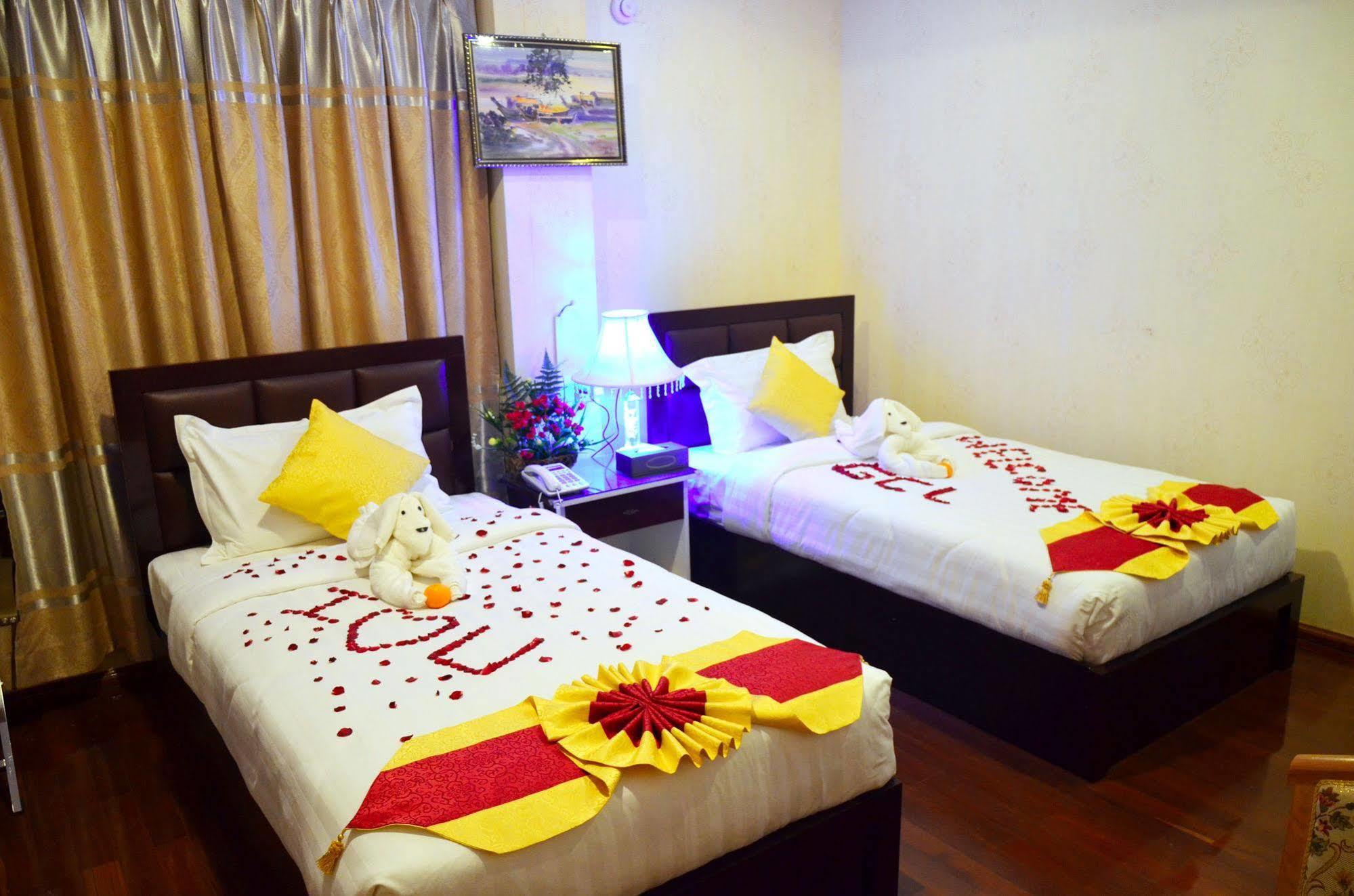 Golden City Light Hotel Mandalay Eksteriør billede